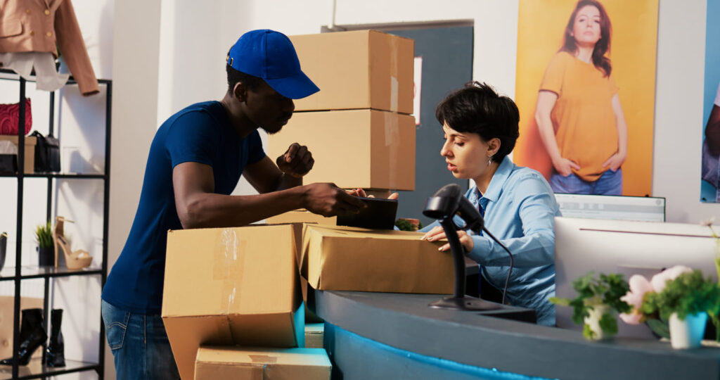 servicio rapido y confiable de paqueteria y courier